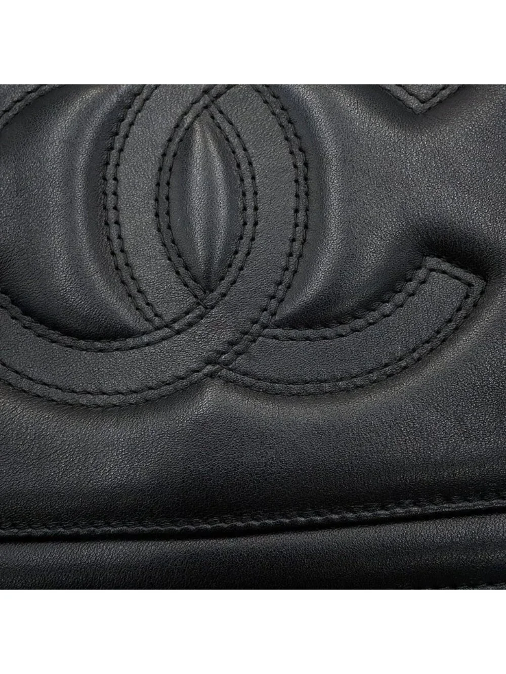 Chanel Chain Shoulder Bag Octagon CC Logo Lambskin Black